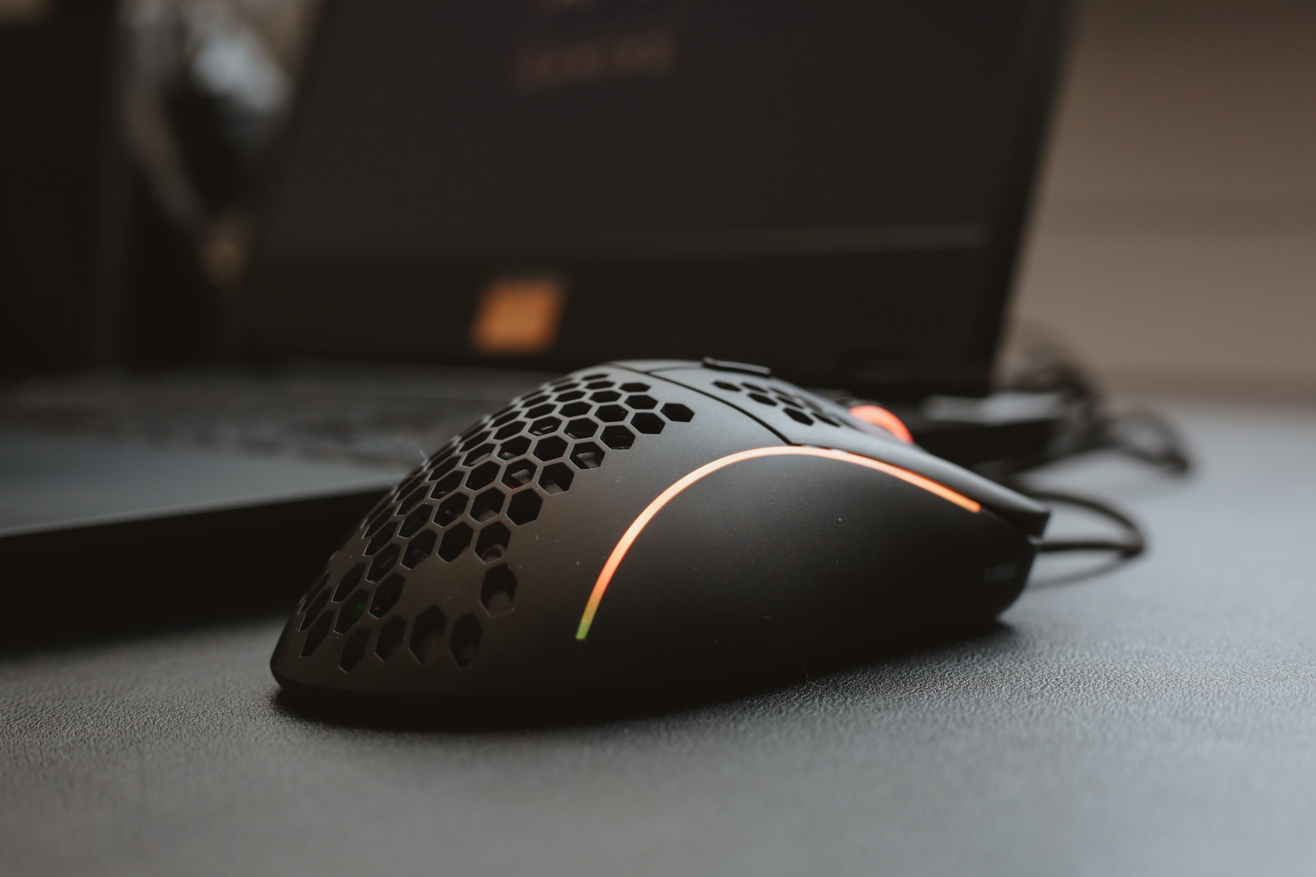 G502 X GAMING MOUSE